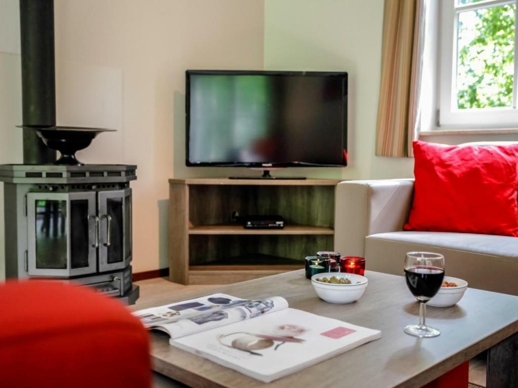 Landal Hunerwold State Hotell Wateren Exteriör bild