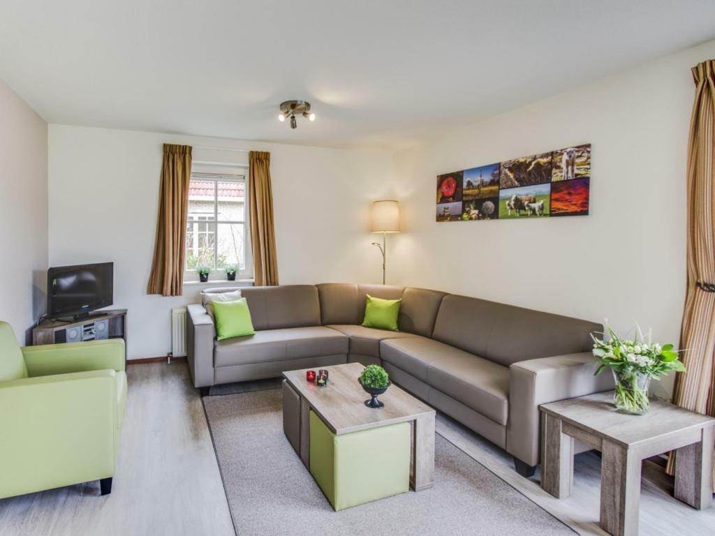 Landal Hunerwold State Hotell Wateren Exteriör bild