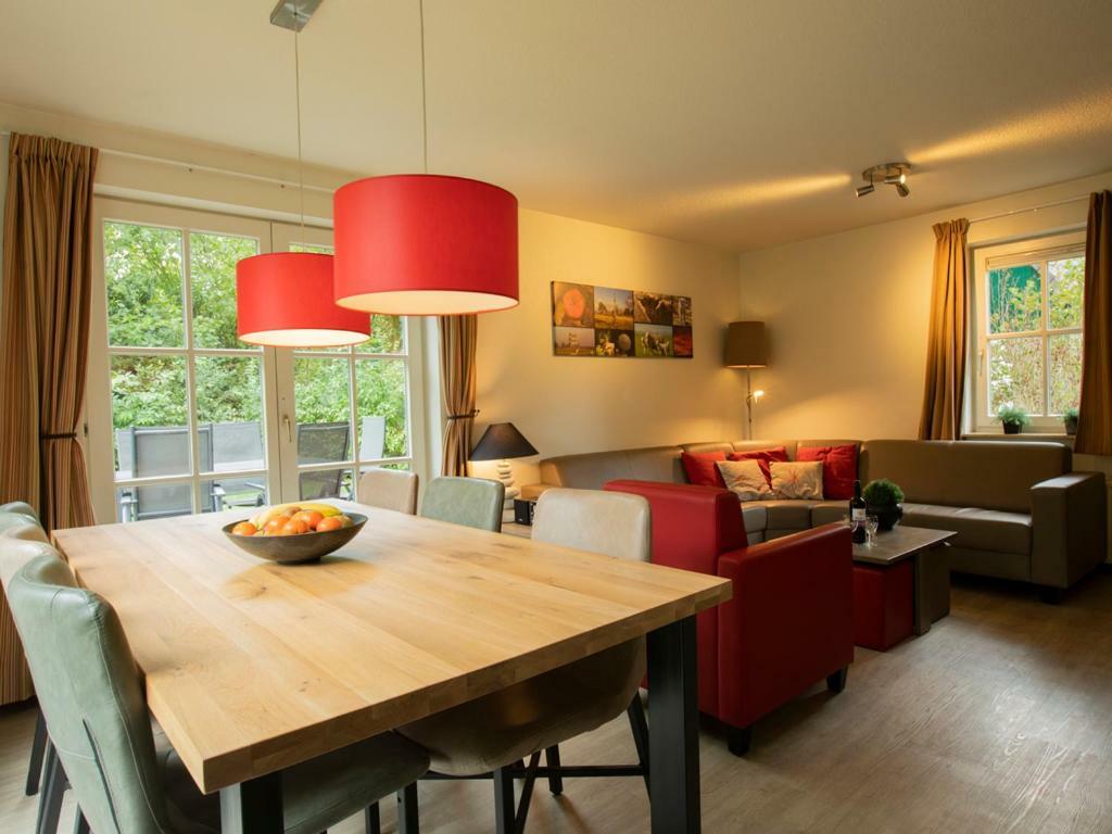 Landal Hunerwold State Hotell Wateren Exteriör bild