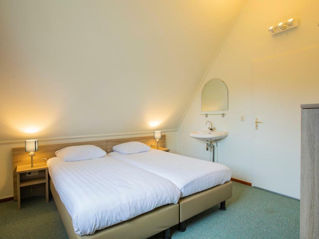 Landal Hunerwold State Hotell Wateren Exteriör bild